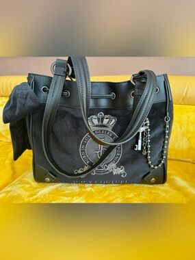 Juicy Couture Classic Lover Black Velour and FauxLeather Tote /NWT